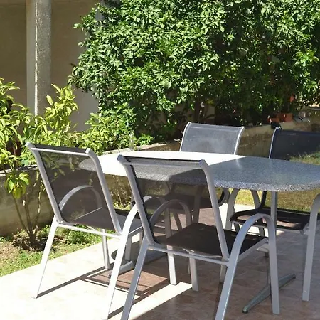 Apartments Zara 3* Zadar