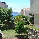Guest house Apartments Zara Zadar