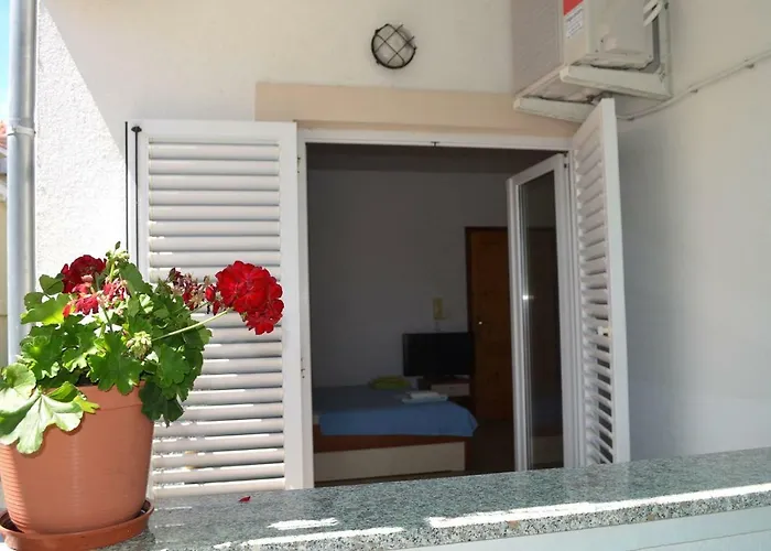 Apartments Zara Konukevi Zadar